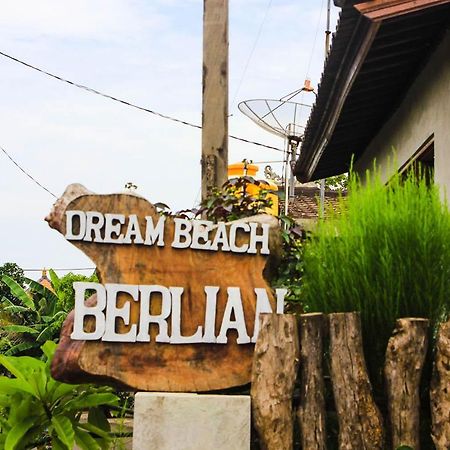 Dream Beach Berlian Lembongan Exteriör bild